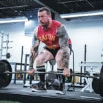 Powerlifter lifting heavy weights